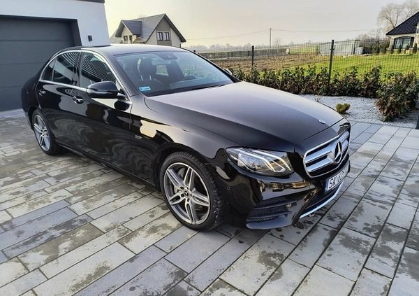 Mercedes-Benz Klasa E cena 124900 przebieg: 97320, rok produkcji 2018 z Kraków małe 529